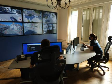 Mise en route du nouveau Centre de Supervision Urbain (CSU) communal